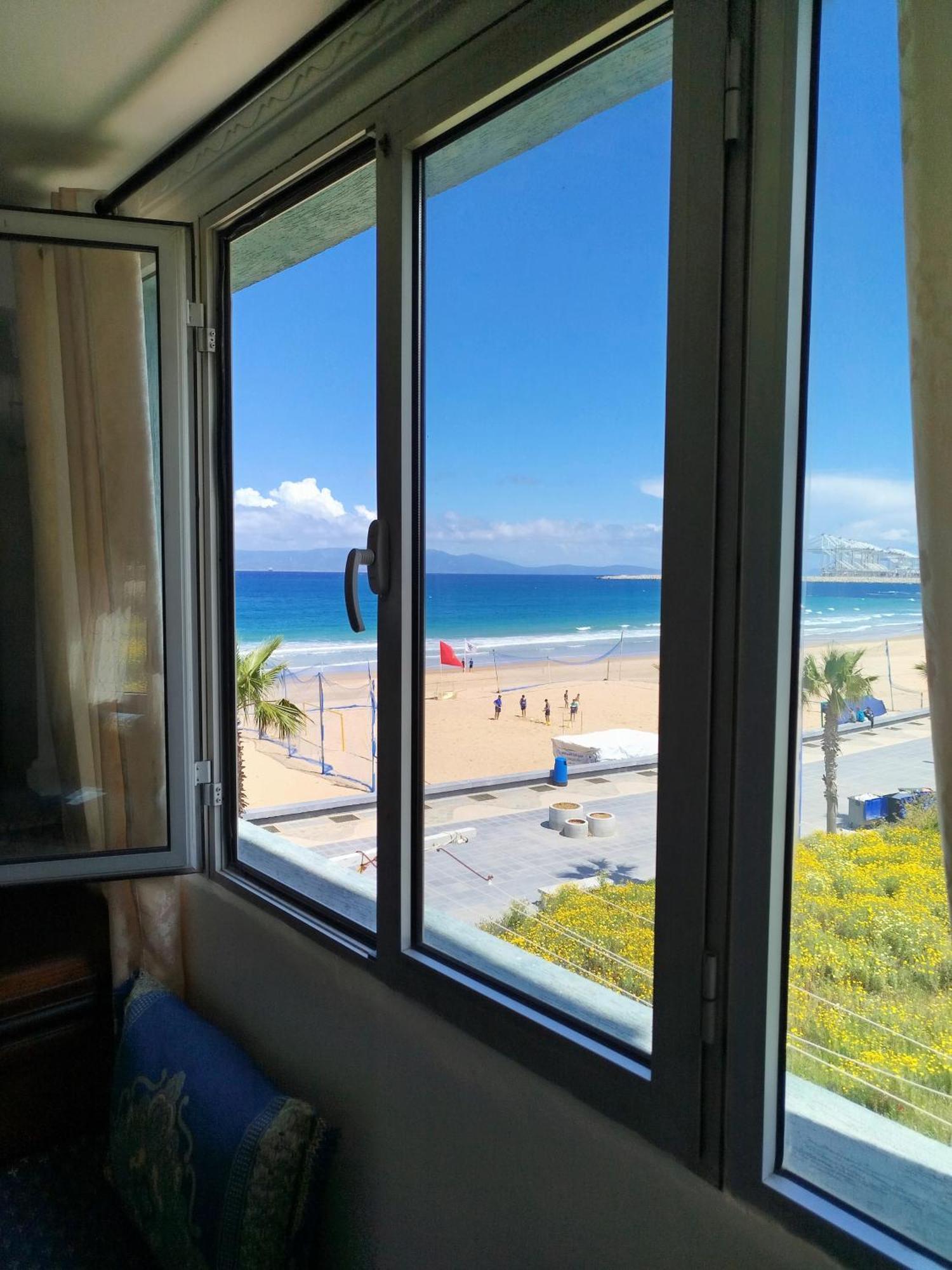 Apartment Corniche Ksar Sgher Ksar es Sghir Luaran gambar